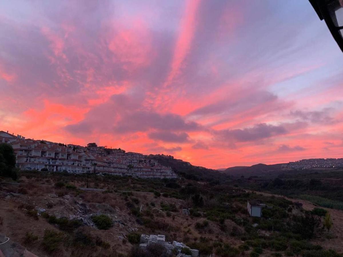 Alboran Hills Lejlighed Manilva Eksteriør billede